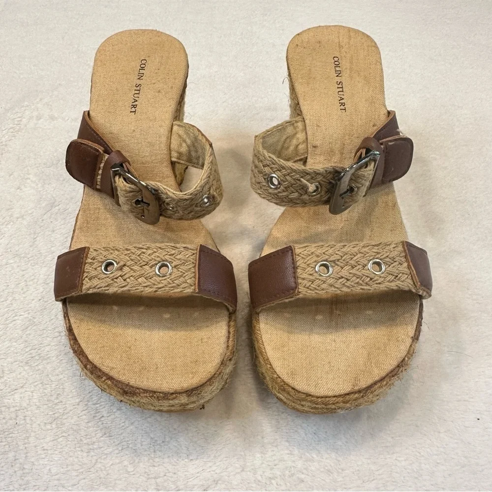 EU Maurice’s Colin Stuart Lenny Up Front Tan Buckle Platform Sandal, Y2K Slip-on